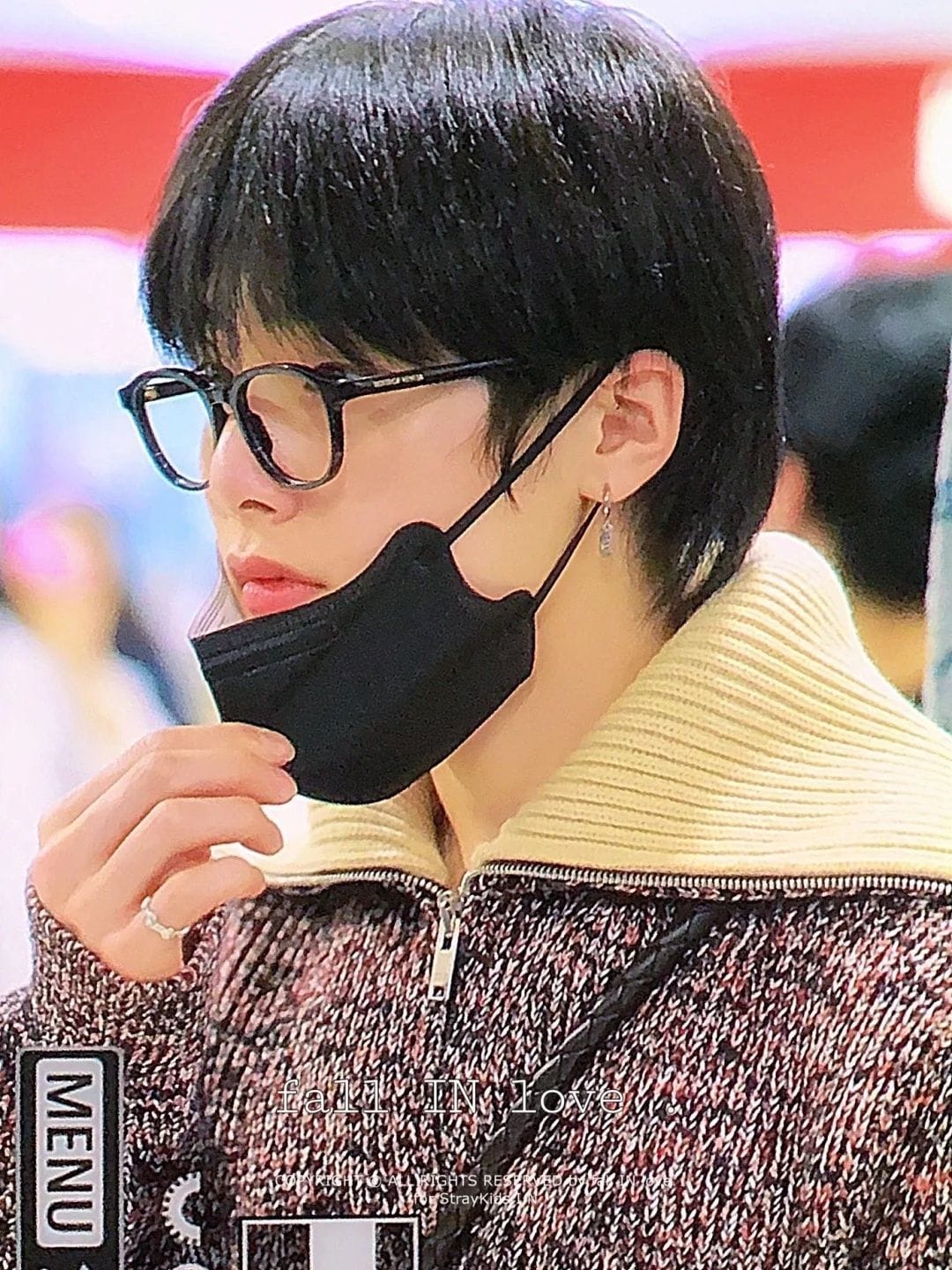 STRAY KIDS STAY EARRING FALL IN LOVE