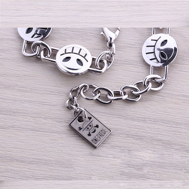 ONE PIECE BRACELET